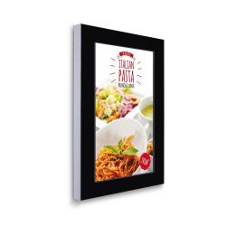 Digitales Wand-Display im Gehäuse mit Sicherheitsglas - Samsung QMR-Serie - 500cd/m² - UHD - 24/7 - verschiedene Größen